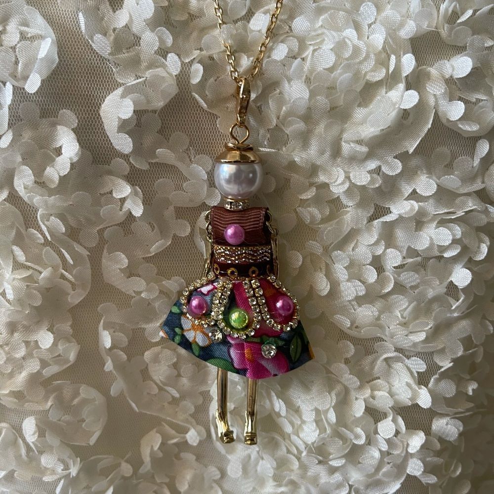 Boutique Doll Necklace Pink Watercolor Dress Rhinestone Long Necklace! - Picture 8 of 13